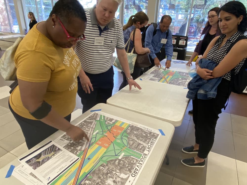 Residents share ideas, raise concerns at I-35 working group meeting
