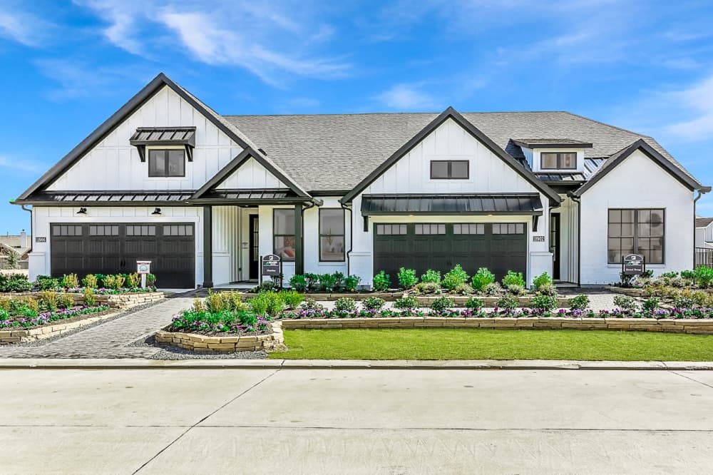 Beazer Homes is bringing modern farmhouse duets to the Cypress community. (Courtesy Caldwell Cos.)