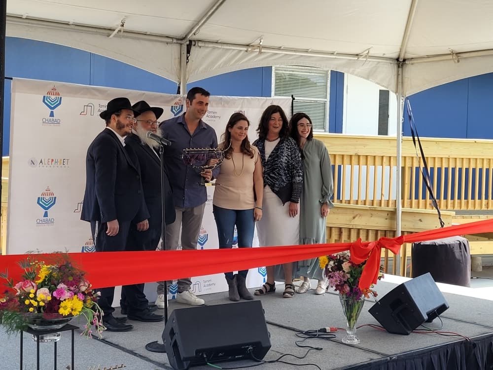 Chabad of Austin holds ribbon-cutting ceremony
