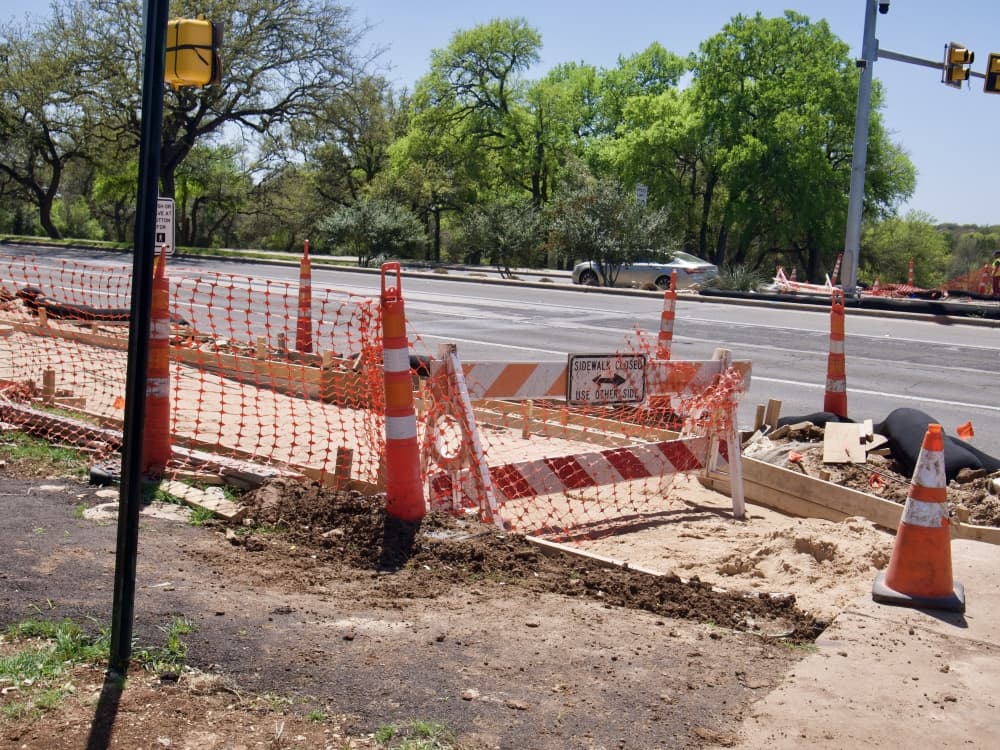 A sidewalk is closed for construction on Slaughter Lane and Vinemont Drive. (Glorie Martinez/Community Impact Newspaper)