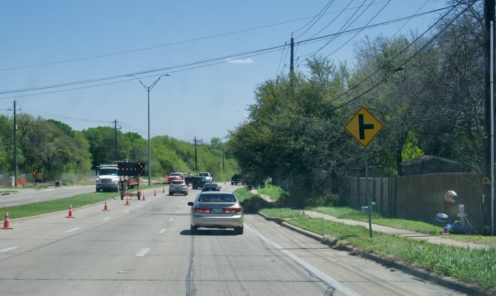 Single lane closures are occurring along William Cannon Drive in south Austin. (Glorie Martinez/Community Impact Newspaper)