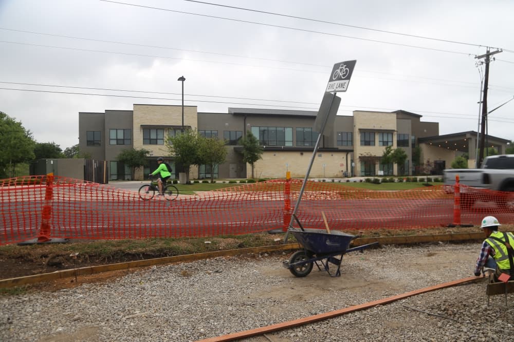 Crews begin work on Yager Lane pedestrian upgrades