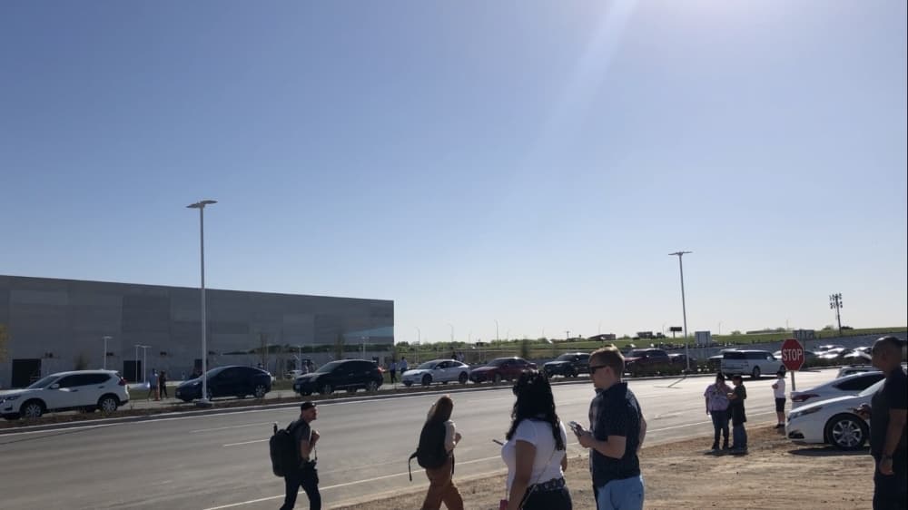 Del Valle community raises roadway concerns after Tesla’s gigafactory opening in southeastern Travis County