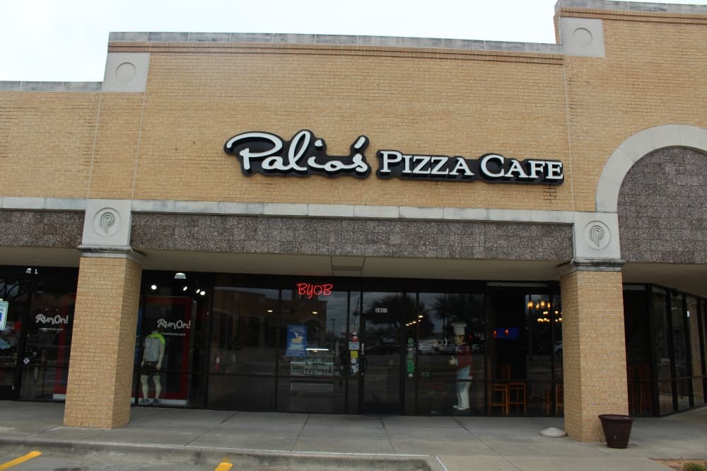 Palio's Pizza Cafe.