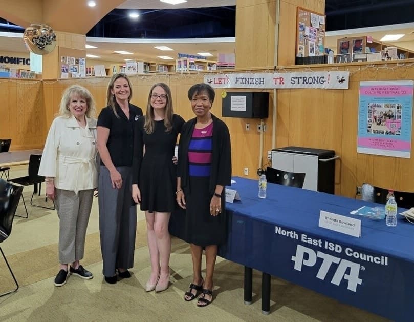 Student Lea Hartman (second from right) moderates a NEISD Council of PTA-organized forum involving District 2 candidates (left to right) Rhonda Rowland, Jacqueline Klein and Terri Williams on April 18. (Courtesy NEISD Council of PTA)
