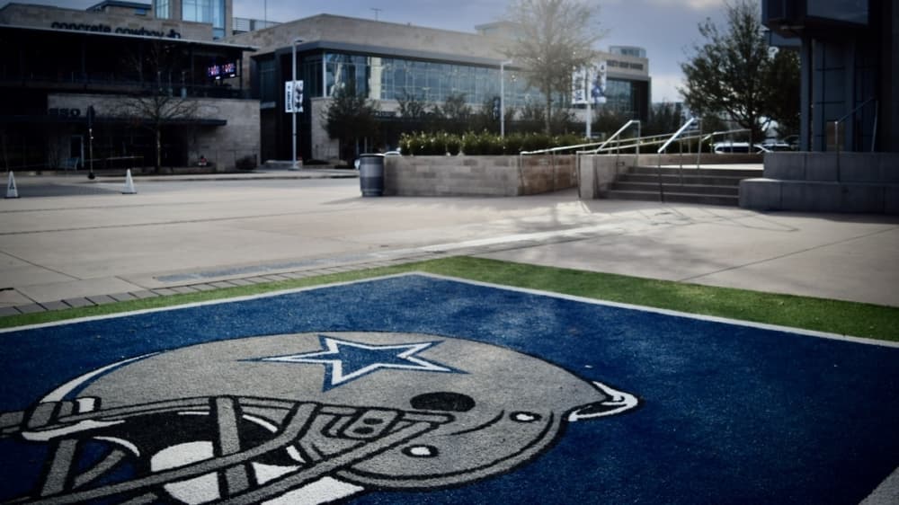 Investment firm to bring 2,000 jobs with move into 15-story tower at The Star in Frisco