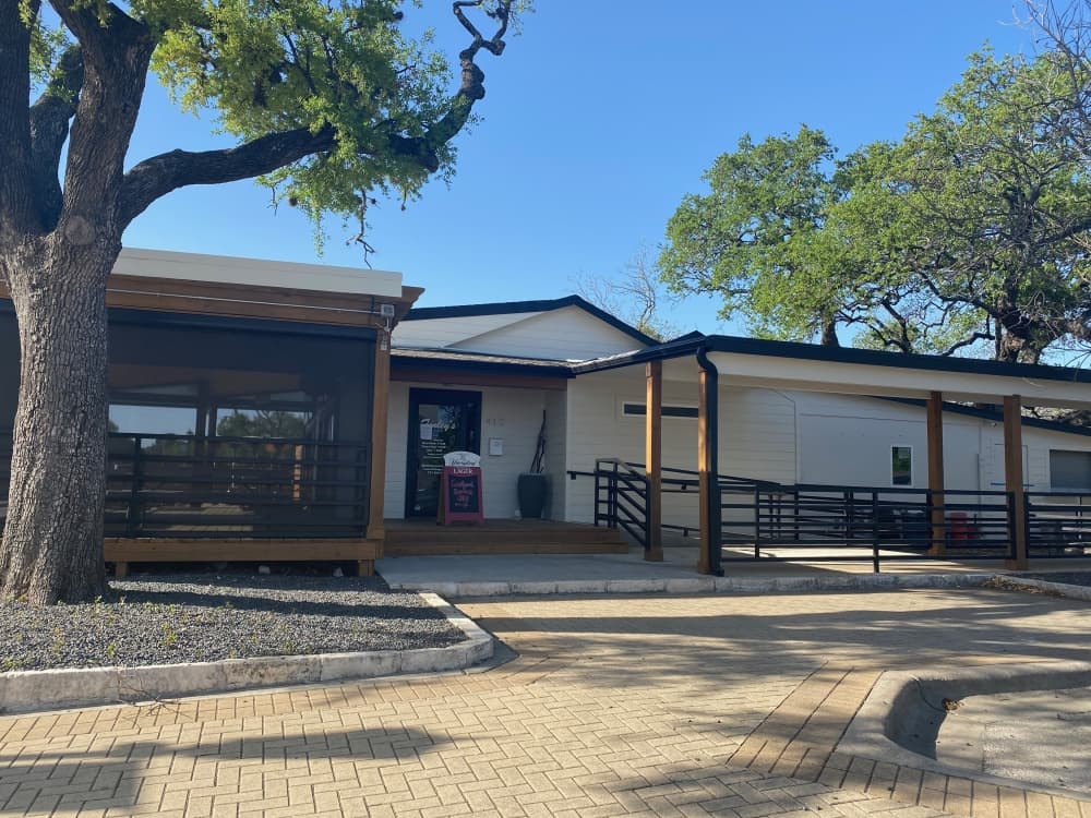 Finley's is located in historic downtown Round Rock. (Brooke Sjoberg/Community Impact Newspaper)