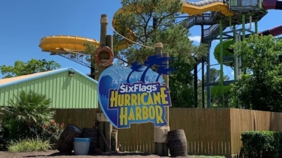 Six Flags Hurricane Harbor Splashtown announces April 30 opening