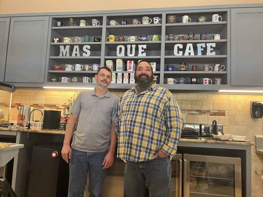 Mas Que Cafe now open; Half Price Books to close and more San Marcos business news