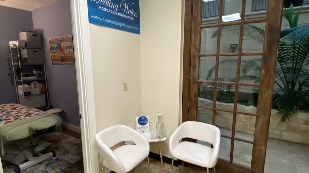 Healing Waters Massage & Bodyworks opens in Montgomery