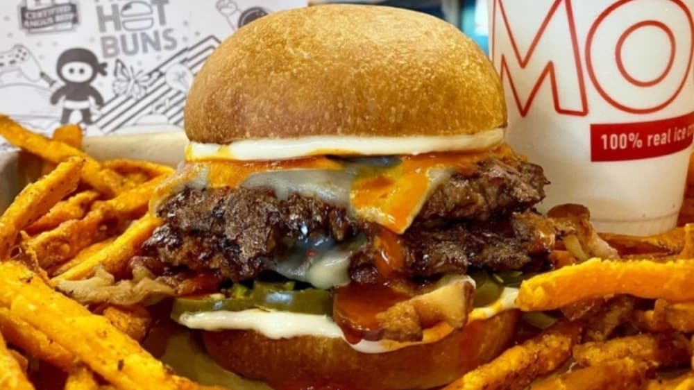 Mooyah Burgers, Fries & Shakes marks 15 years in McKinney, US locations