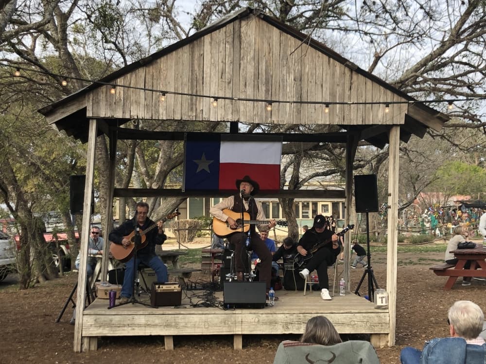 The Grapevine is a popular small outdoor venue in Gruene. (Courtesy Gruene Historic District)