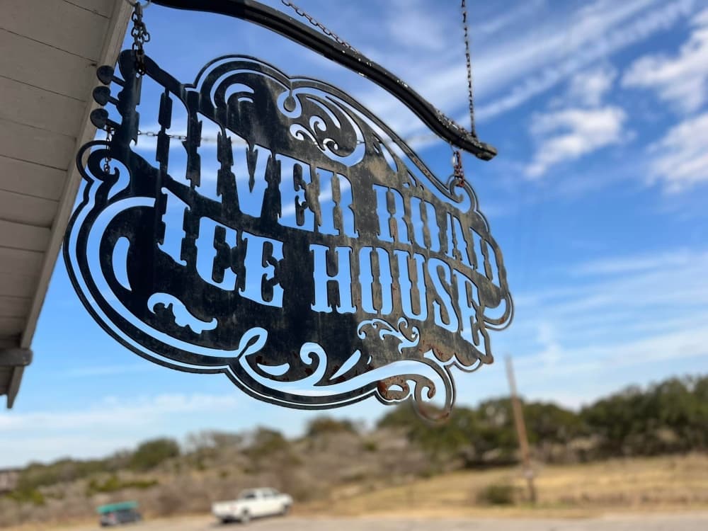 River Road Ice House attracts a variety of acts large and small. (Courtesy River Road Ice House)