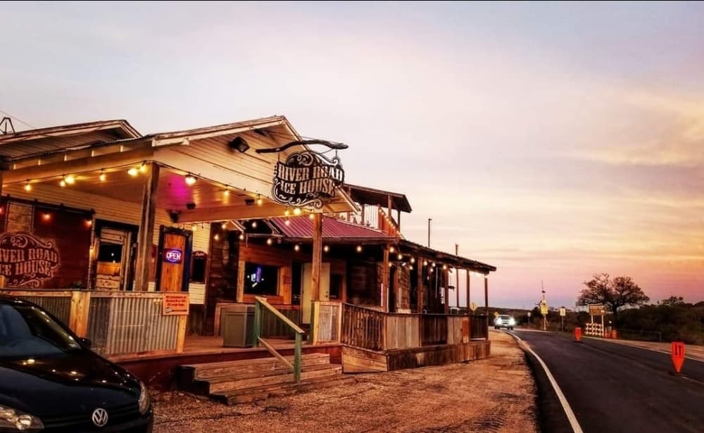(Courtesy River Road Ice House)