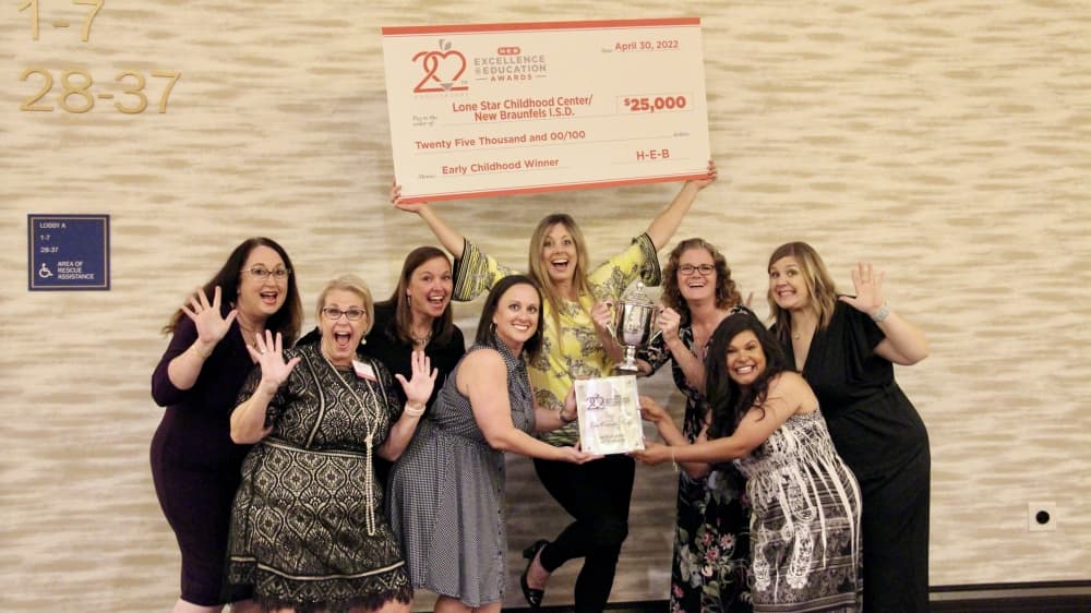 New Braunfels ISD's Lone Star Early Childhood Center receives H-E-B Excellence in Education award