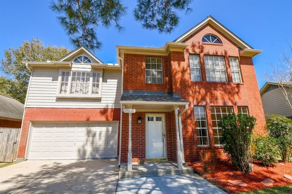 Learn about Bay Knoll, May's featured neighborhood