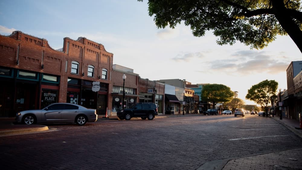 Decision on tattoo shops in Downtown Plano sent to City Council