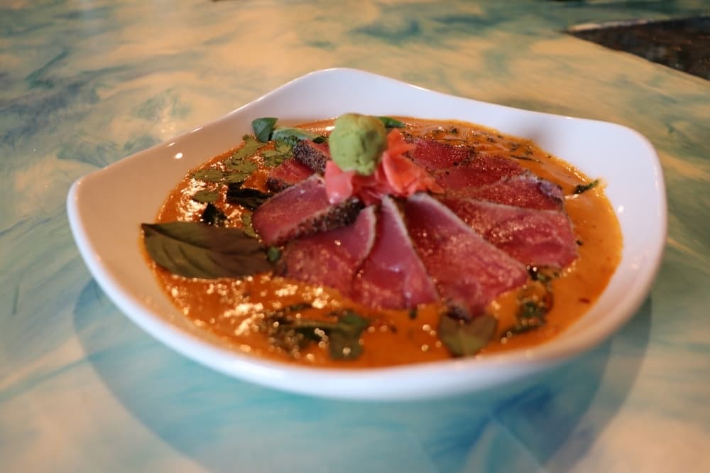 Merlion Thai Restaurant & Lounge makes locals feel at home
