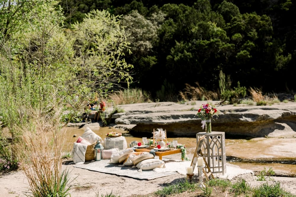 Bluebonnet Collective offers a variety of packages for pop-up picnics, bachelorette parties and charcuterie boards. (Courtesy Bluebonnet Collective)