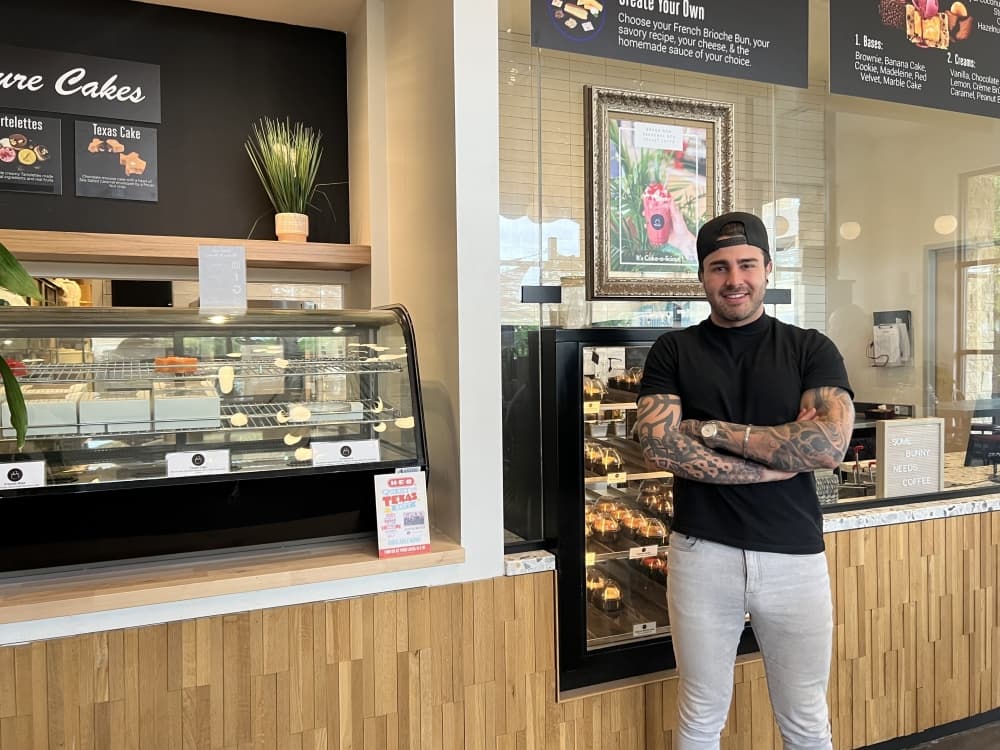 French chef makes a statement in the Hill Country Galleria with FoliePop's