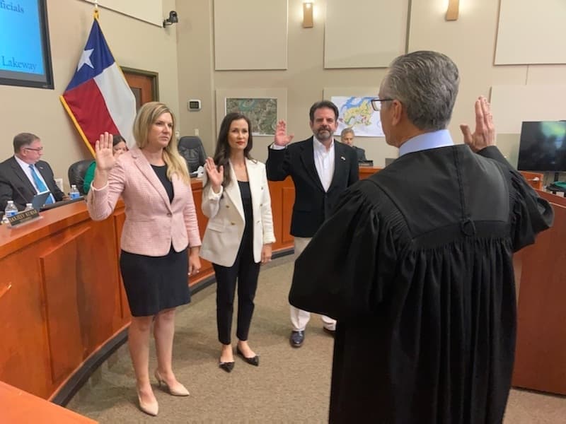 Lakeway City Council swears in new members, recognizes departing officials