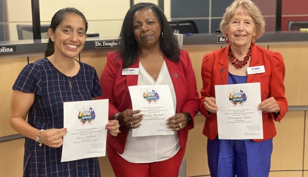 Molina, Mitchell, Mott sworn in to Pflugerville ISD seats