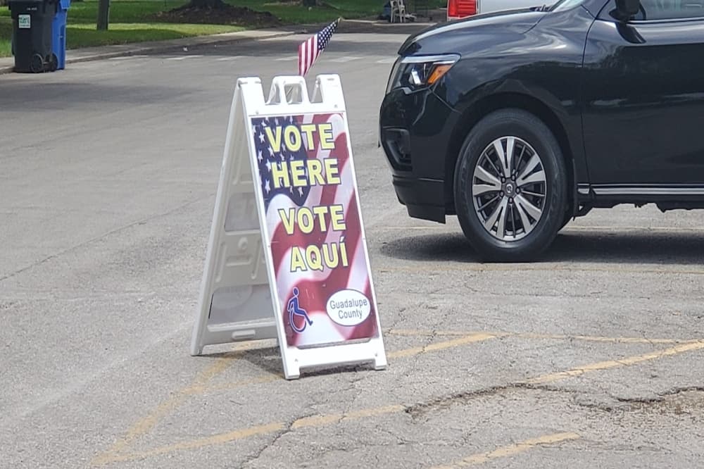 Early voting results show close race for congressional districts and Guadalupe commissioner
