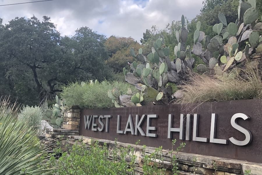 West Lake Hills considers traffic calming tactics for Ridgewood Road