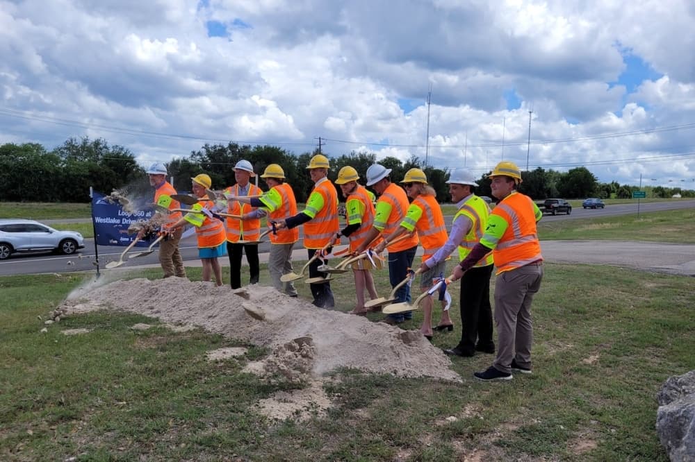 TxDOT breaks ground on Loop 360 underpass project at Westlake Drive, Cedar Street
