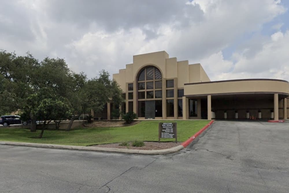 San Antonio’s convention, hotel industry sees small signs of pandemic recovery
