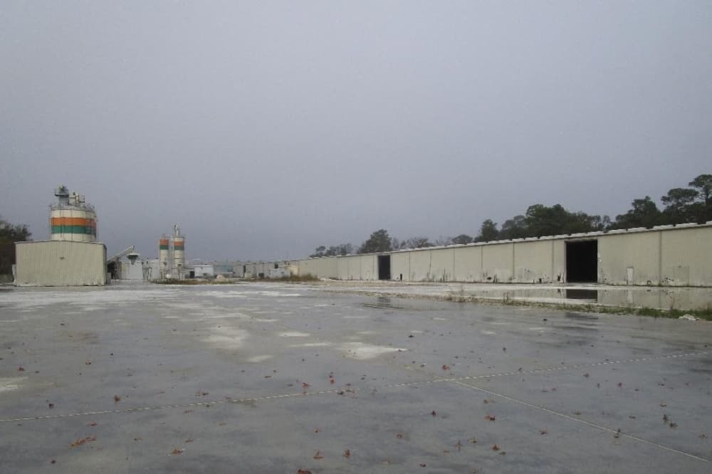 Sesco Cement Corporation cleaned its facility in east Harris County after being sued by the county for   violations of state environmental laws. (Courtesy Harris County Attorney's Office)
