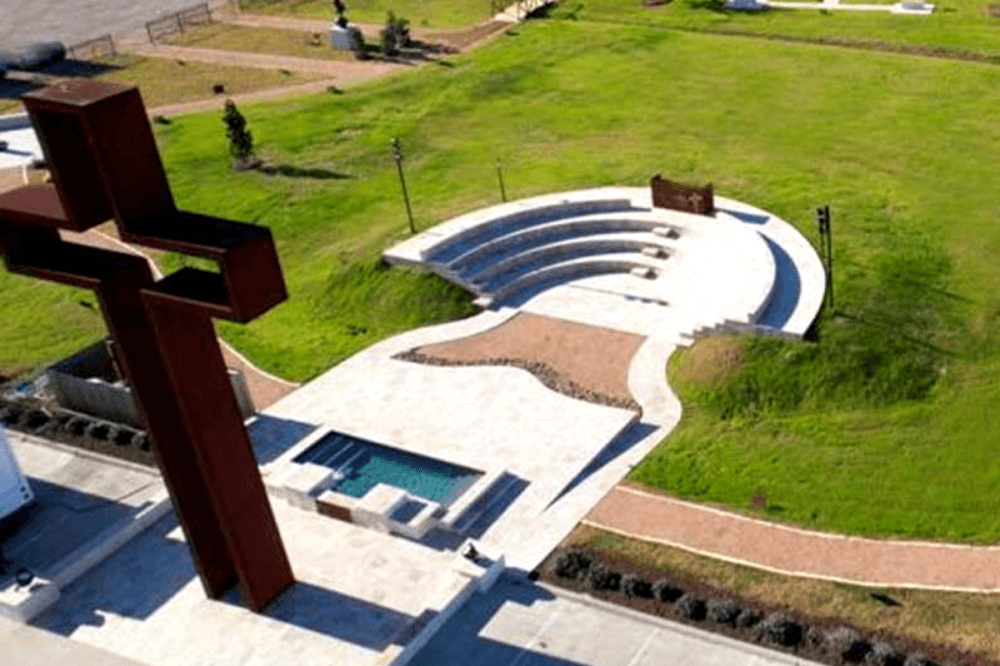 Katy Community Fellowship's prayer park features green space, art for purpose of worship