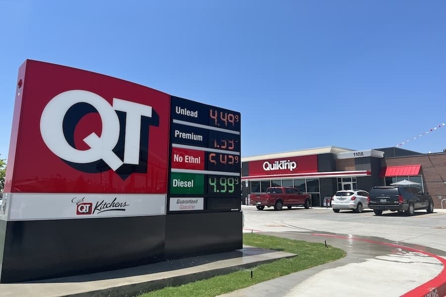QuikTrip now open at I-35 and Robert S. Light Boulevard in Buda