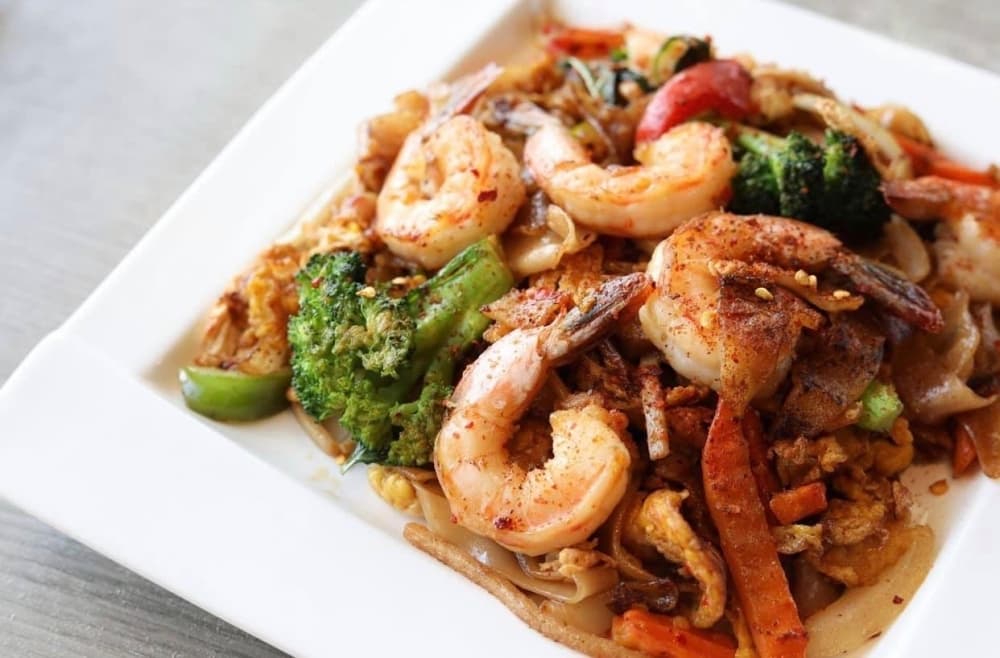 New Thai restaurant takes Pearland by storm