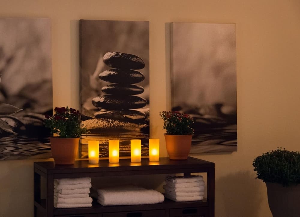 Hand & Stone Spa coming to Spring in July