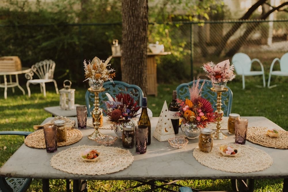 
The shop has an outdoor area that can be used to host social events.