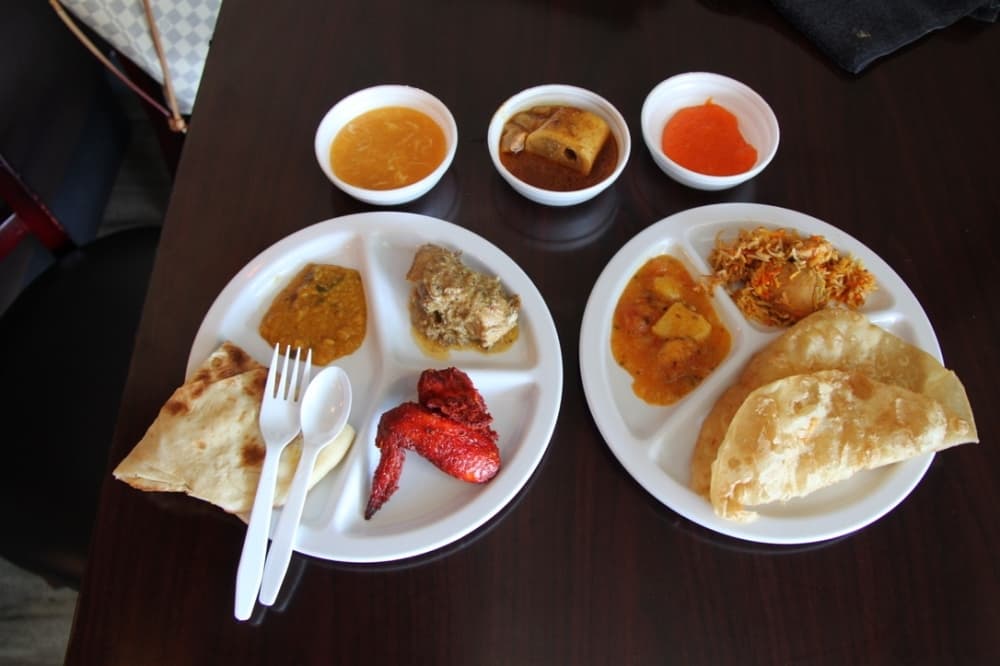 Biryani, meat curries, egg drop soup and vegetables are served on the buffet. (Sumaiya Malik/Community Impact Newspaper)