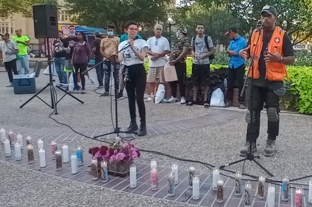 San Antonians rally for human rights after 53 die in human trafficking incident