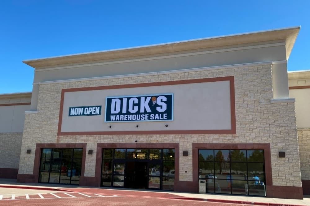 Dick's Sporting Goods Warehouse Sale Store now open in Preston Lebanon Crossing