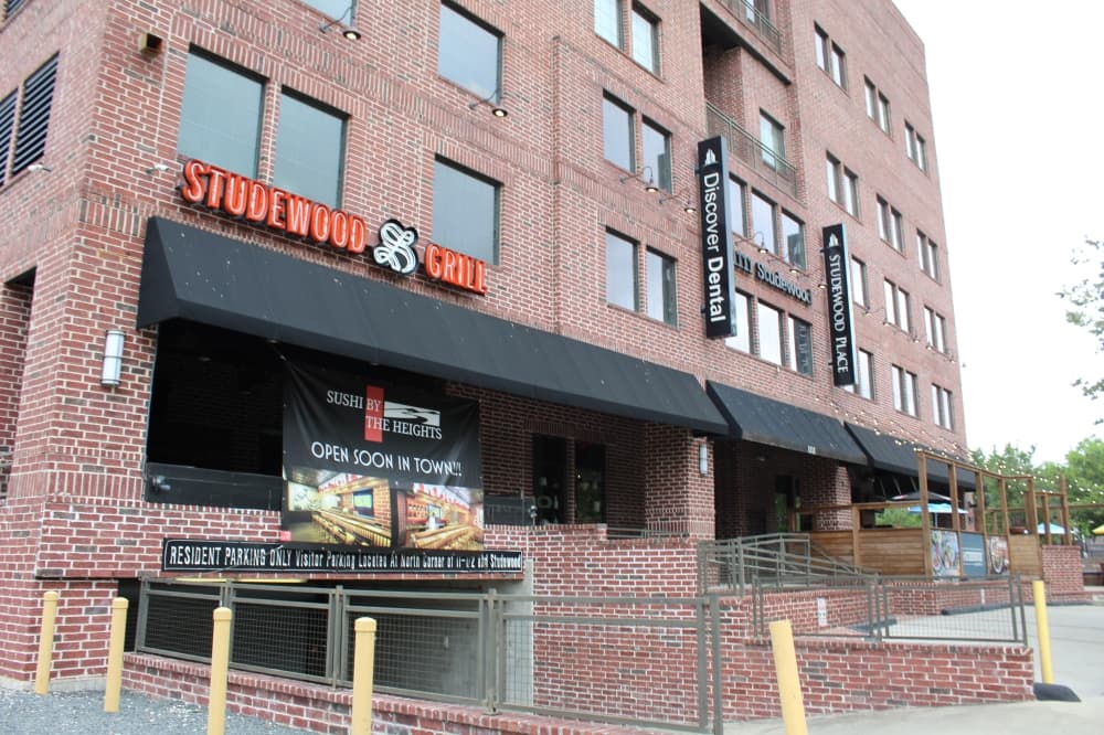 Sushi by the Heights to open at former Studewood Grill site at 11th Street intersection