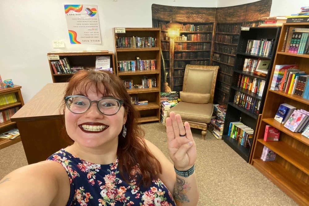 Independent shop The Book Burrow now open in Pflugerville