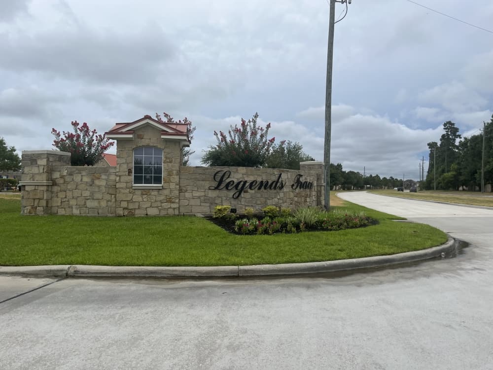 Learn about July's featured neighborhood in The Woodlands: Legends Trace, 77386