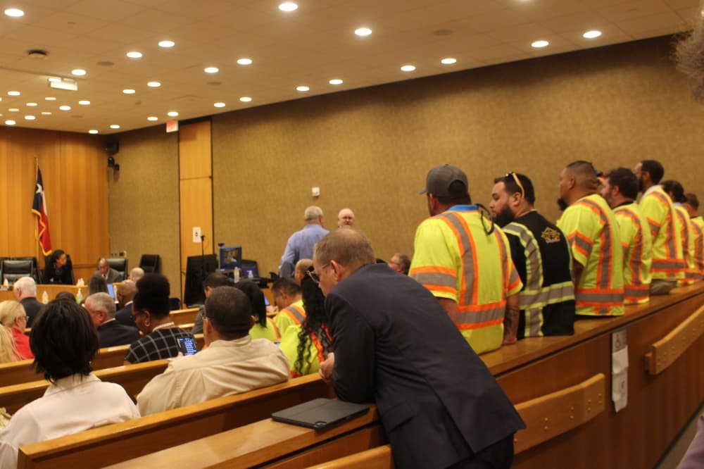 Tow truck drivers voice concerns over Harris County contract
