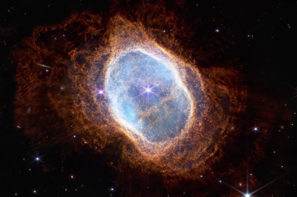 UT Austin astronomer talks James Webb Space Telescope & Samsung eyes massive Taylor expansion