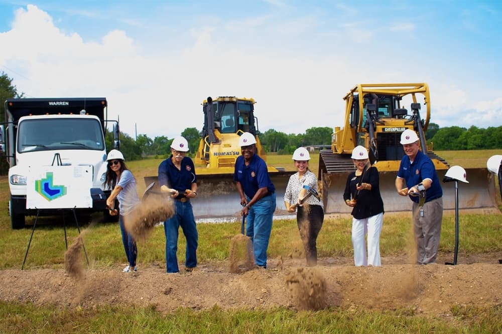 Manvel breaks ground on detention pond to alleviate Hwy. 6 flooding