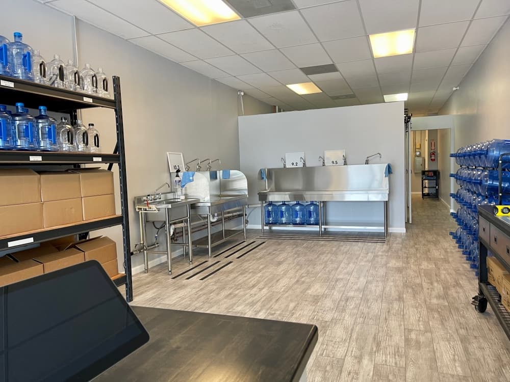 Alkaline Oasis Water Store now open in Pearland