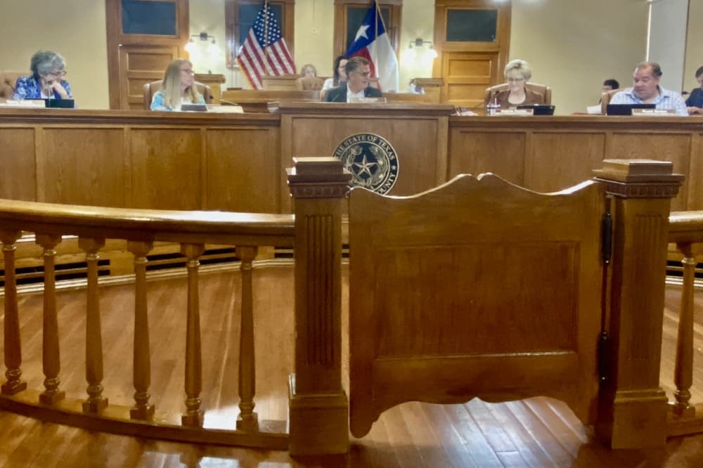 Williamson County sheriff asks county for double approved pay hike