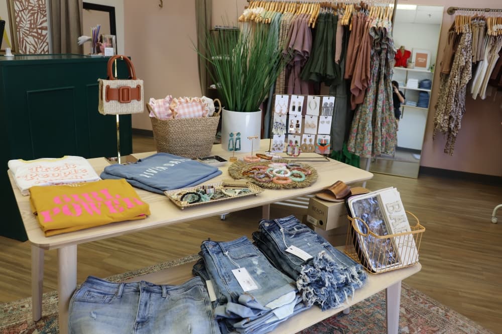Ellipsis Boutique to celebrate 5 years of business in Buda