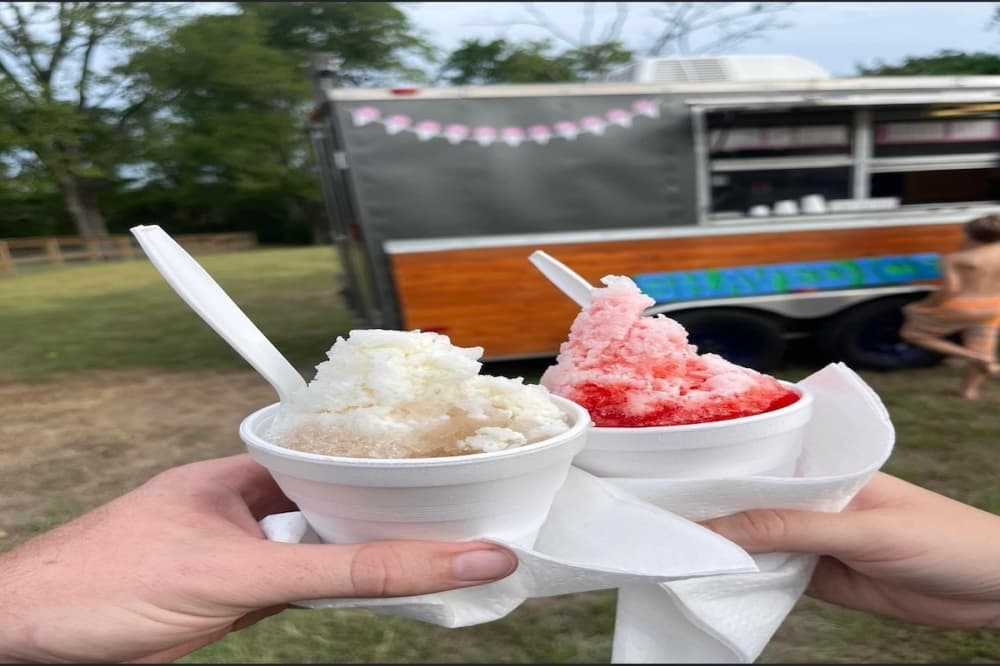 Shaved ice trailer Sno with Dano open on Hwy. 105 in Montgomery