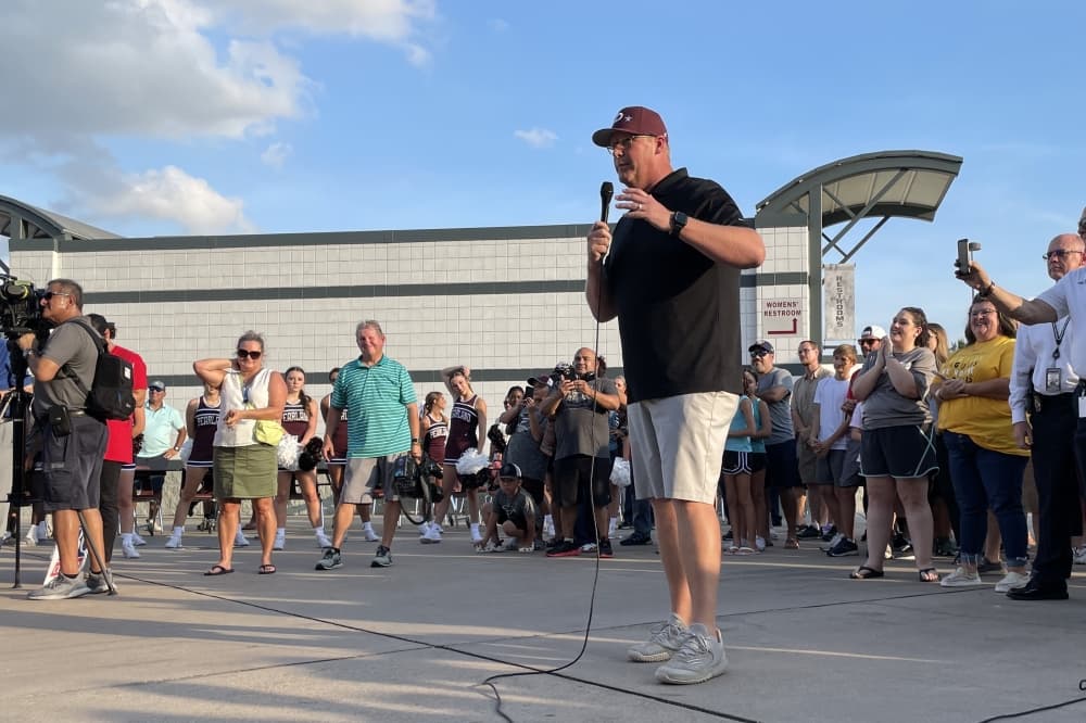 Pearland Little League manager Aaron Cummings speaks. (Andy Yanez/Community Impact Newspaper)